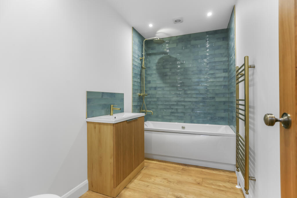 Additional image 4 of Barn Rise, Brighton, BN1