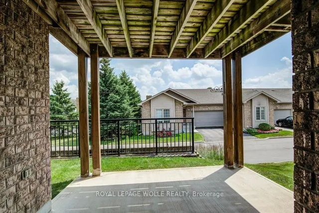 Additional image 40 of 165 Chandos Dr Unit 3