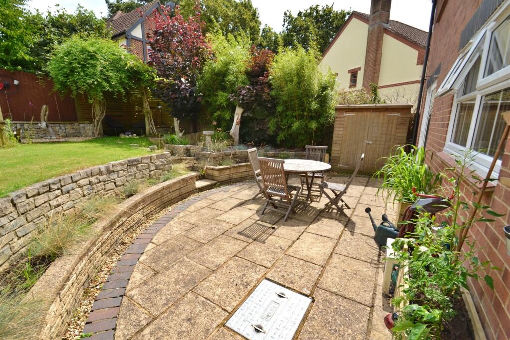 Additional image 23 of Broadstone