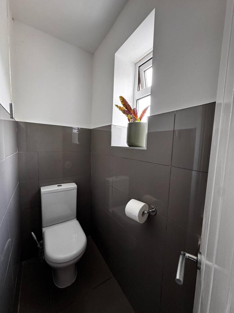 Additional image 4 of Broomhill Walk, Keighley, BD21