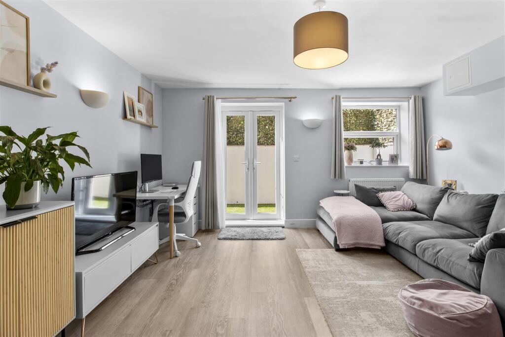 Additional image 14 of Royal Parade, Eastbourne