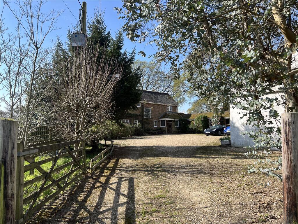 Additional image 27 of Tiptoe Road, New Milton, Hampshire, BH25