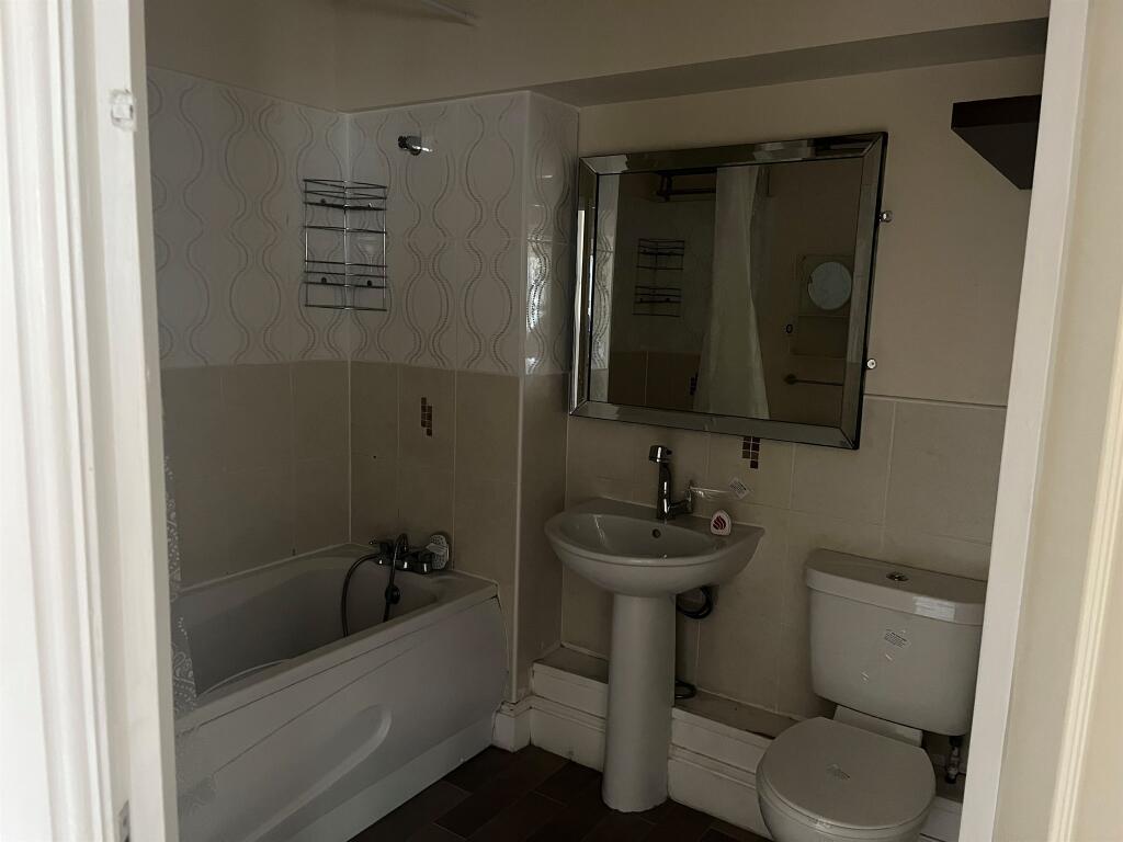 Additional image 8 of Woolcombers Way, Bradford