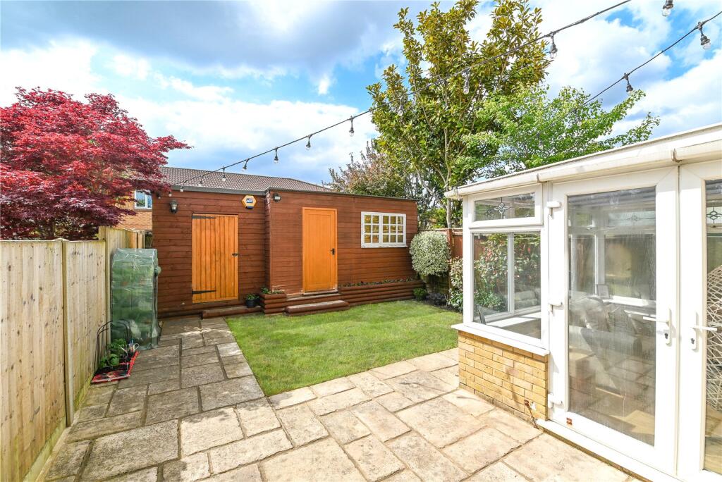 Additional image 8 of Hart Close, New Milton, Hampshire, BH25