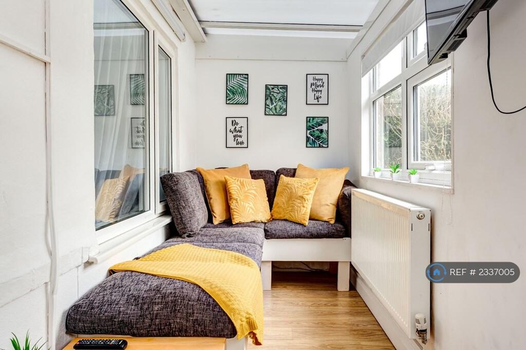 Additional image 17 of Bevendean Crescent, Brighton, BN2