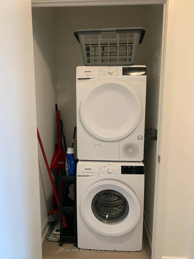 Additional image 18 of 859 The Queensway Unit 219