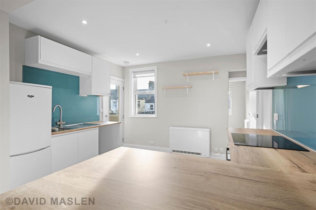 Additional image 5 of Whippingham Road