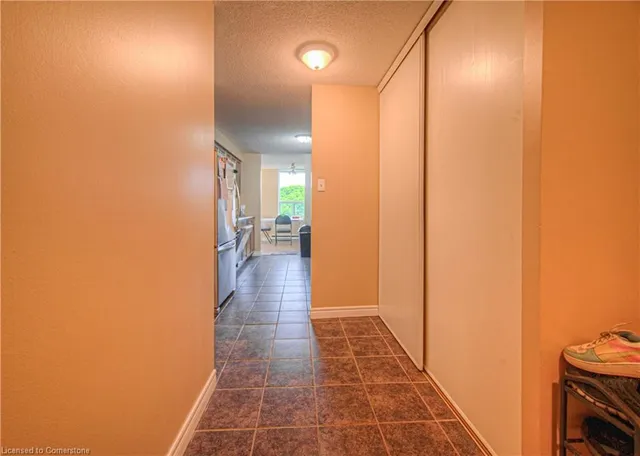 Additional image 4 of 35 Green Valley Dr Unit 1412