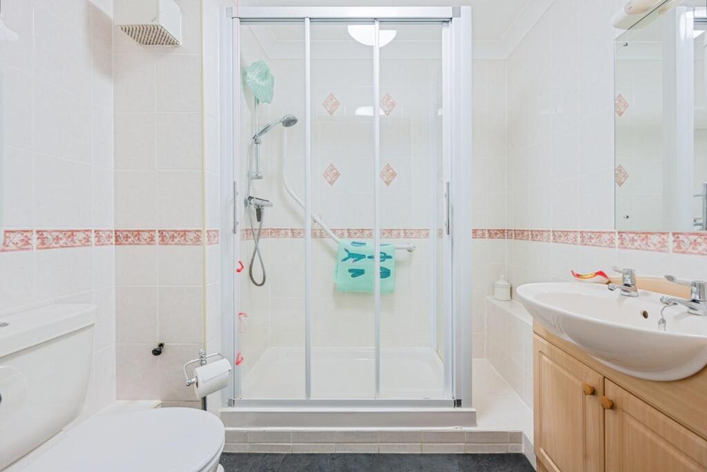 Additional image 6 of Rosy Cross, Tamworth