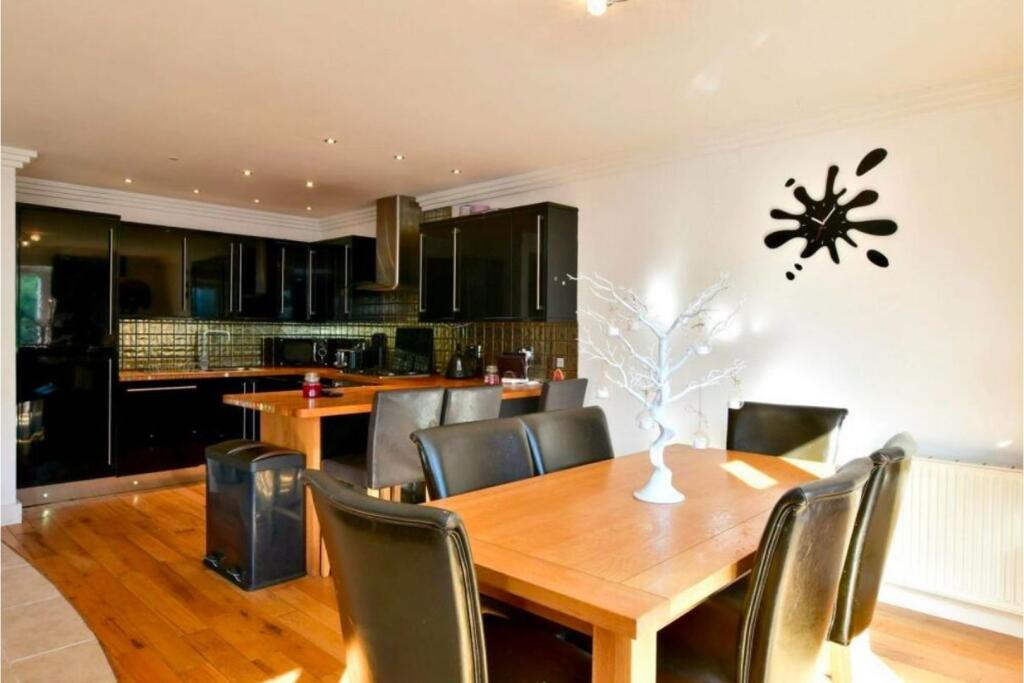 Additional image 3 of The Ridgway, Brighton, BN2