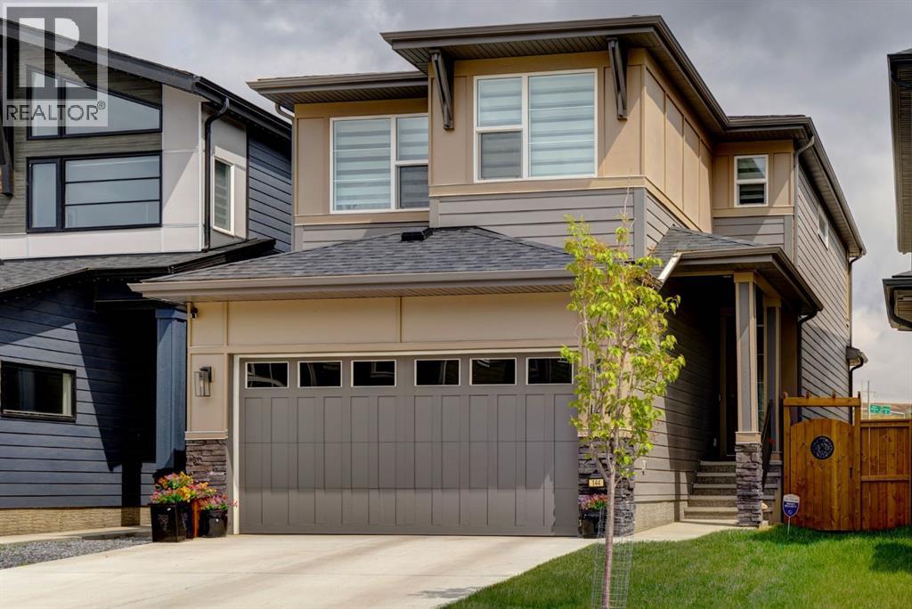 144 Cranbrook Gardens SE|Calgary, Alberta T3M3K6