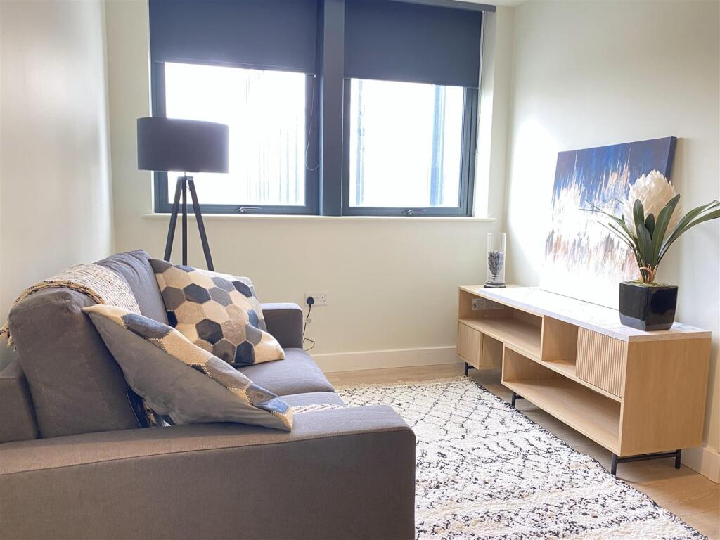 Additional image 4 of Birmingham Road, West bromwich