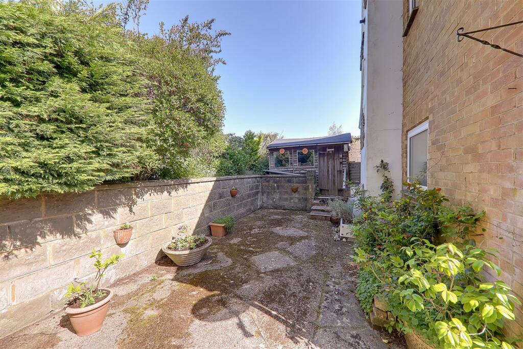 Additional image 15 of 14 High Street, Findon, Worthing