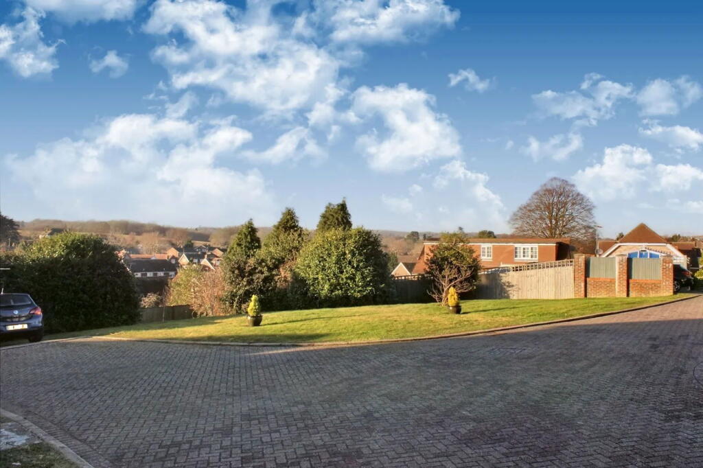 Additional image 8 of Horseshoe Close, Findon Village, Worthing BN14 0EW