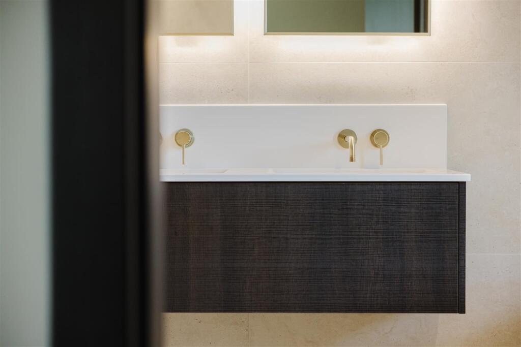 Additional image 27 of The Drive, Canford Cliffs