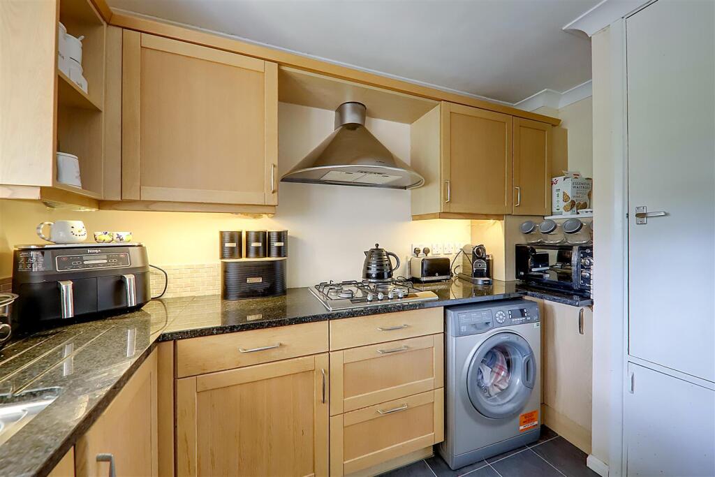 Additional image 7 of Lamorna Grove, Worthing, BN14