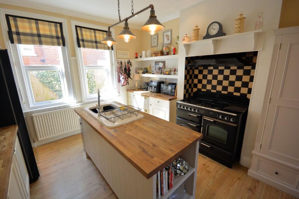 Additional image 4 of York Road, Broadstone, Dorset, BH18