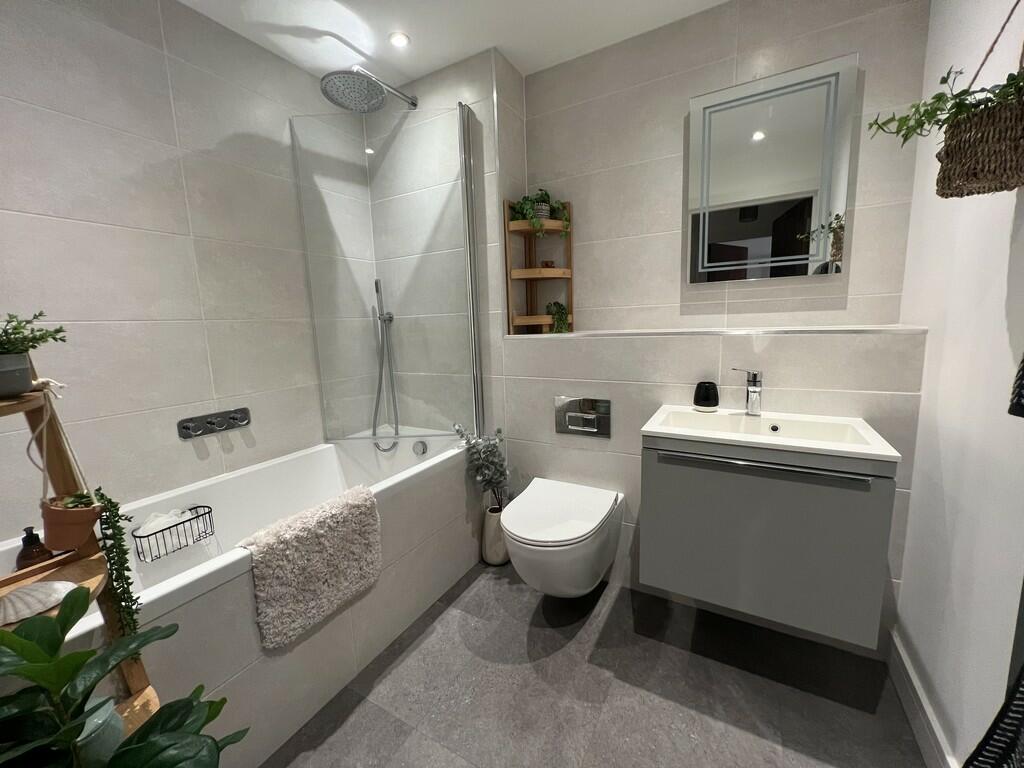 Additional image 10 of Queens Park Avenue, Bournemouth