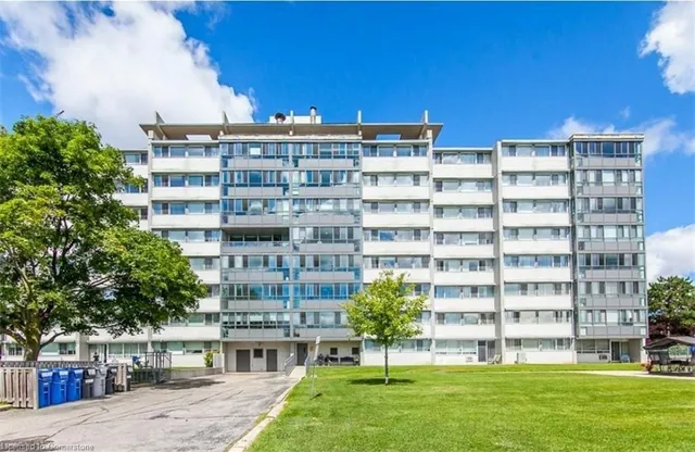 Additional image 3 of 24 Midland Dr Unit 303