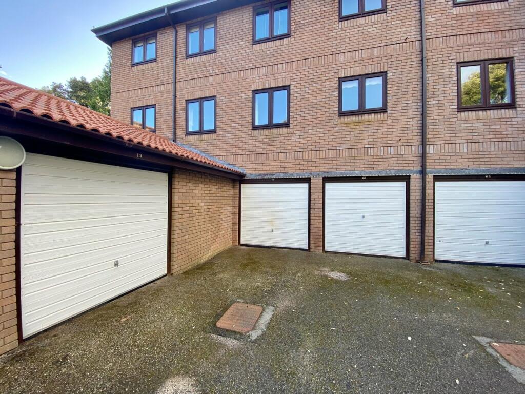 Additional image 17 of Lyndon Gate, 4 Chine Crescent Road, Bournemouth, BH2