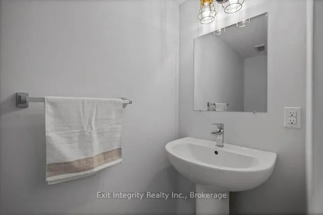 Additional image 25 of 47 Gruhn St