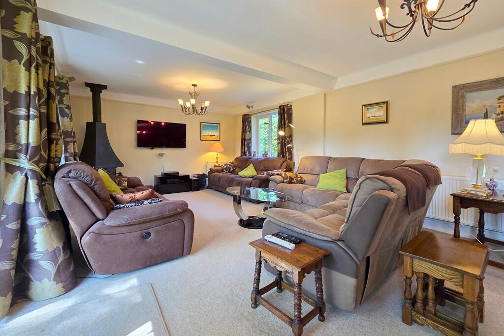 Additional image 2 of Meadow Road, New Milton, Hampshire