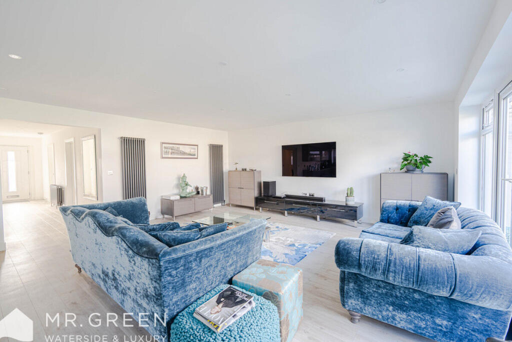 Additional image 3 of Essex Avenue, West Christchurch, BH23 2SF