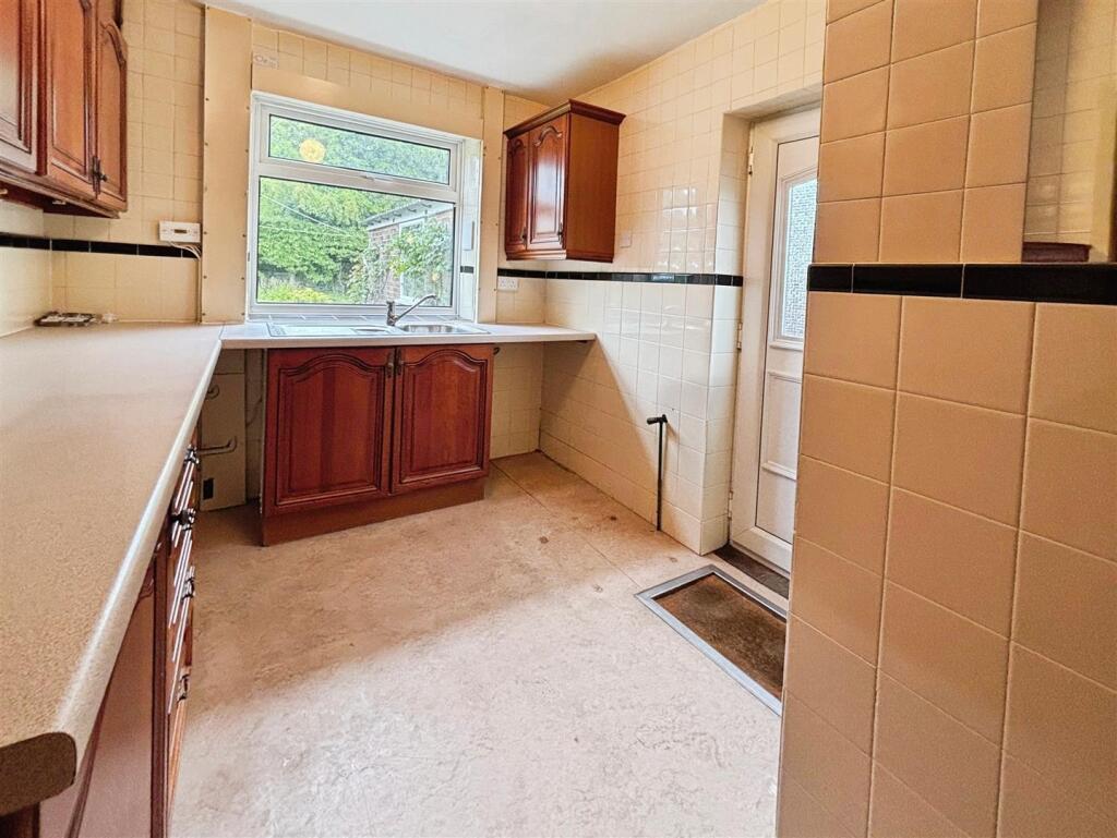 Additional image 6 of Overton Drive, Bradford, BD6 3NE