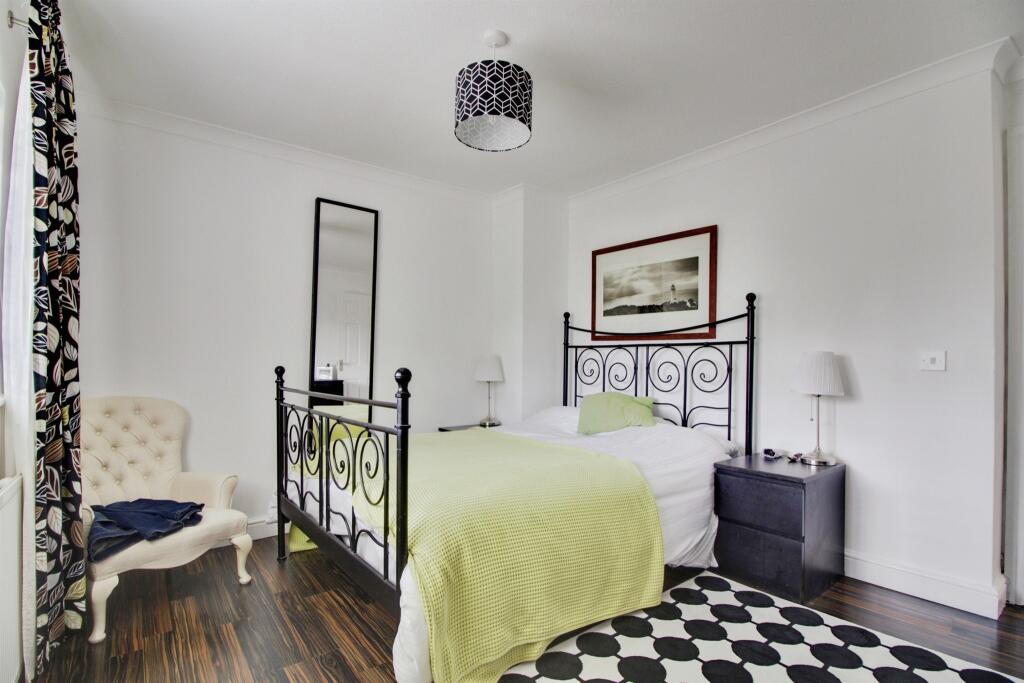 Additional image 9 of Thistle Grove, WELWYN GARDEN CITY