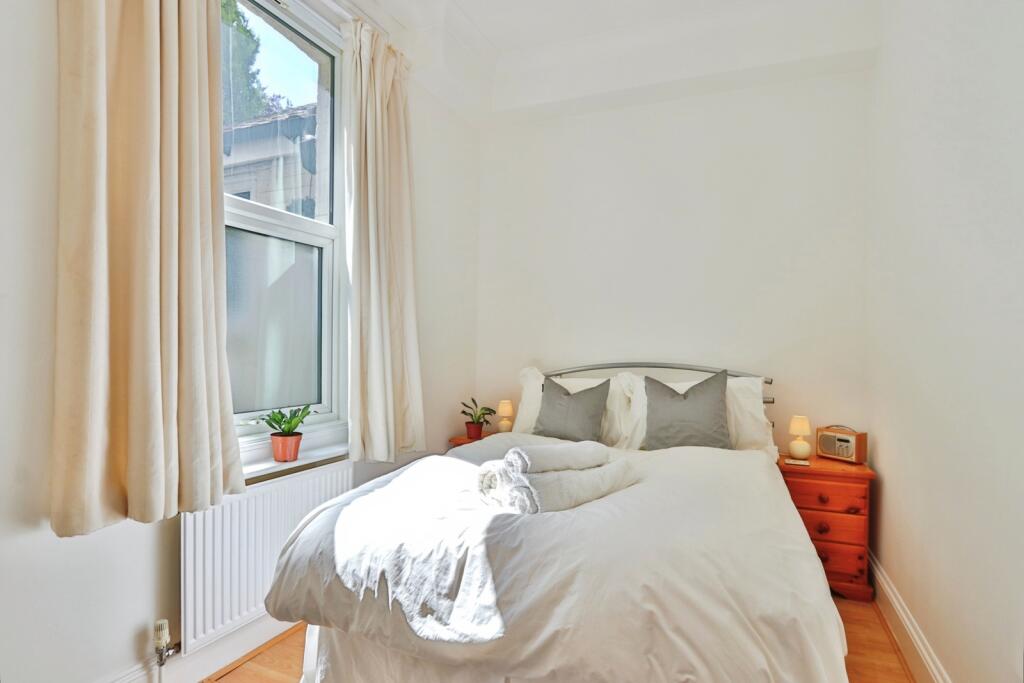 Additional image 4 of Alum Chine Road, BOURNEMOUTH, Dorset, BH4