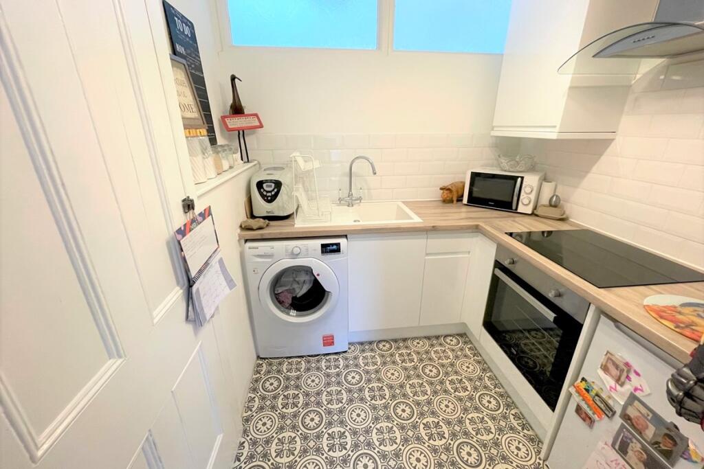 Additional image 7 of Queen Street, Worthing, West Sussex, BN14 7BL