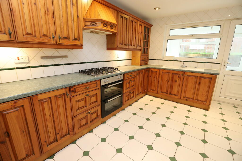 Additional image 10 of Fourth Ave, Bury, BL9 7RH