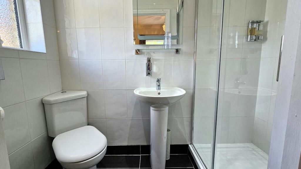 Additional image 7 of Southernhay Guest House, 42 Alum Chine Road, Bournemouth, BH4 8DX