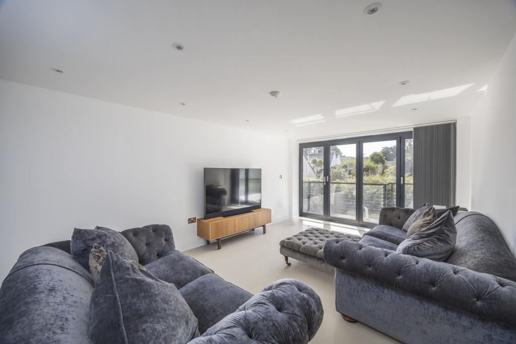 Additional image 4 of 1a Grasmere Road, Sandbanks, Poole, BH13 7RH