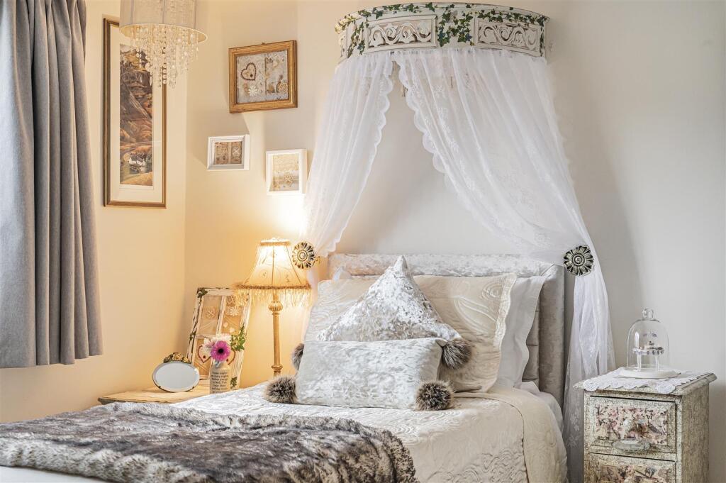 Additional image 53 of Chyngton Way, Seaford