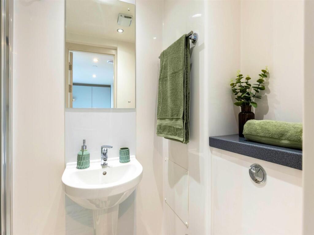 Additional image 16 of Birmingham | Student | September | B30