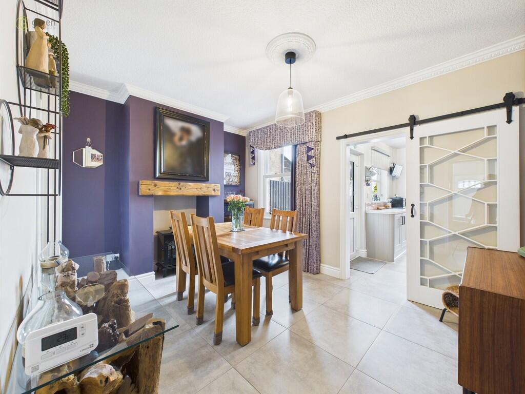 Watling Street, Two Gates