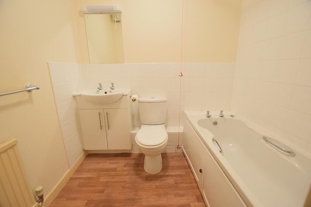 Additional image 8 of Barton Court Road, New Milton, Hampshire. BH25 6NP