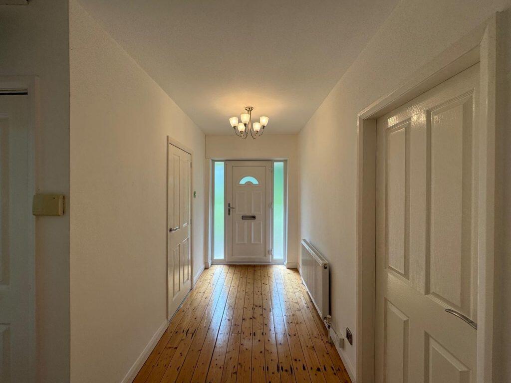 Additional image 2 of 9 Erskine Close, Ladybridge, Bolton, BL3 4UG