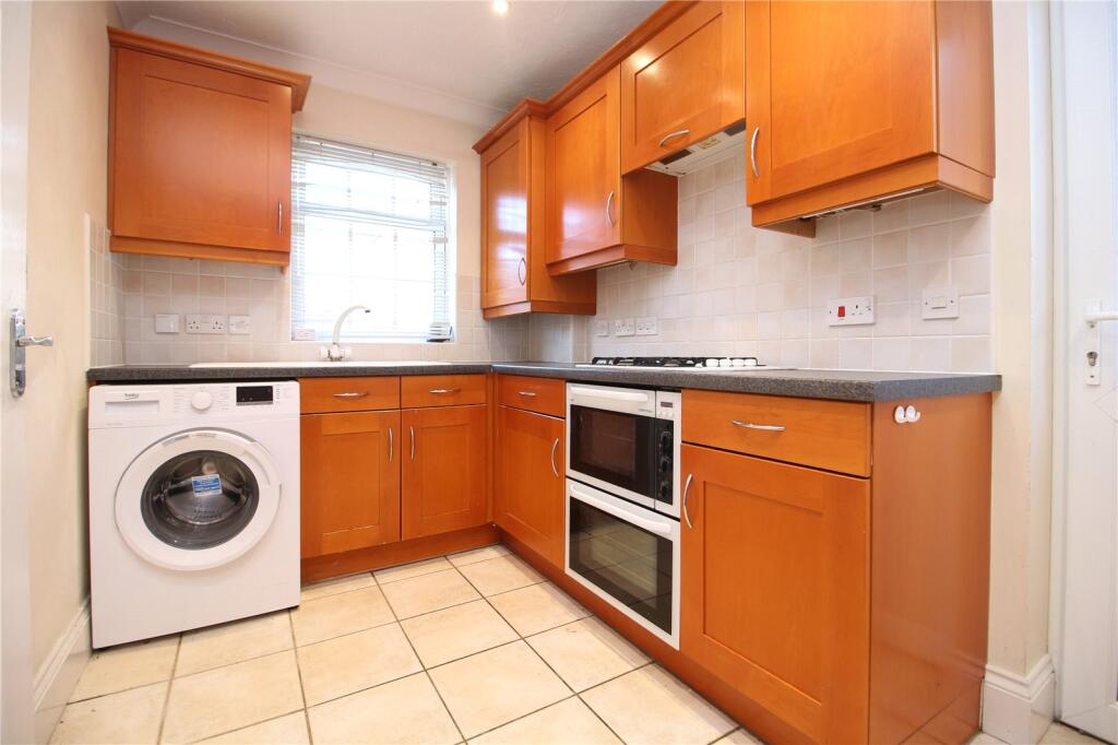 Additional image 5 of Atkinson Close, Barton On Sea, Hampshire, BH25