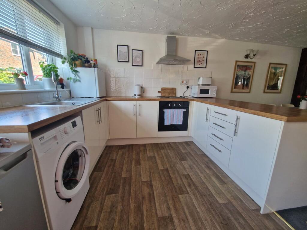 Additional image 3 of Kingsburys Lane, Ringwood, Hampshire, BH24