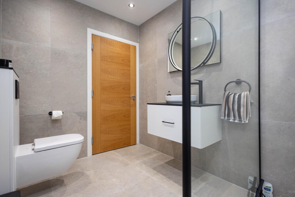 Additional image 31 of Cliffton Road, Canford Cliffs, Poole