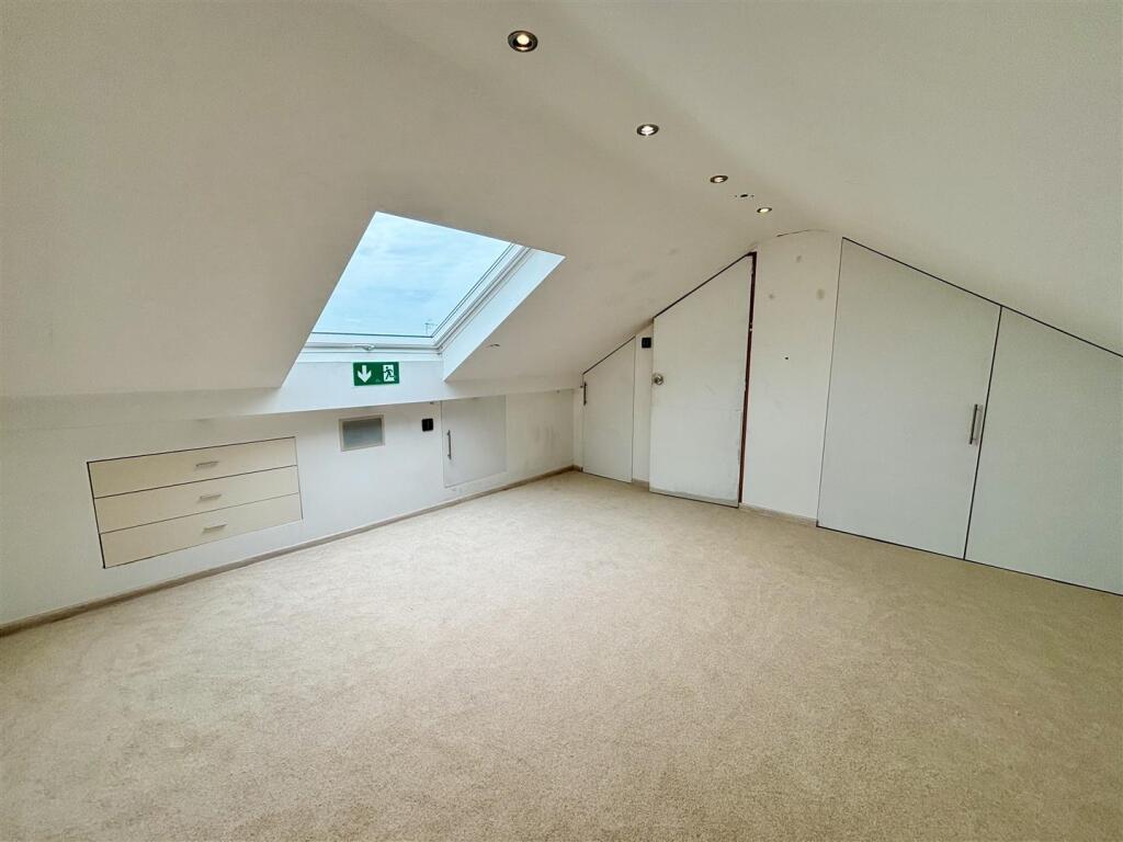 Additional image 30 of Lincoln Avenue, Peacehaven