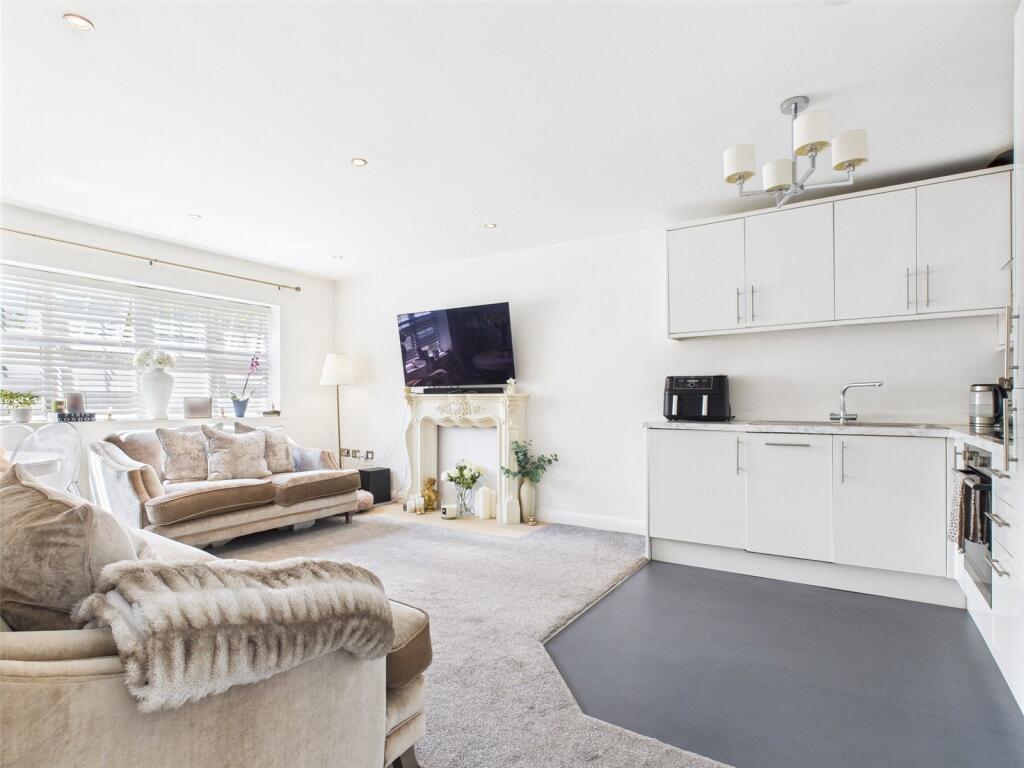 Additional image 7 of Lymington Road, Highcliffe, Christchurch, BH23