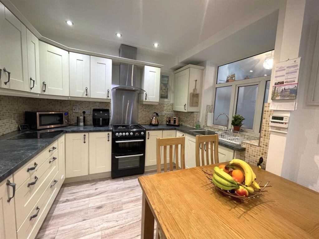 Additional image 5 of Central Drive, Westhoughton, Bolton