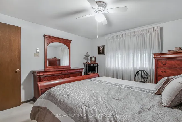 Additional image 11 of 105 Silverspring Cres