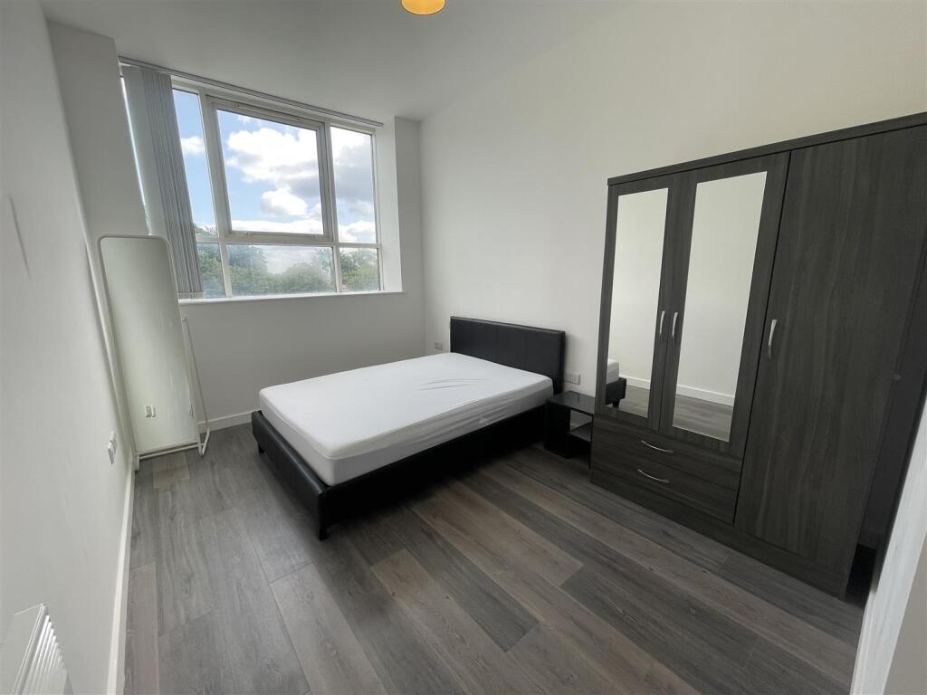 Additional image 6 of Card House, Bingley Road, Bradford