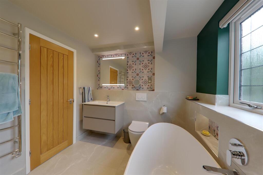 Additional image 31 of Longlands Glade, Charmandean, Worthing