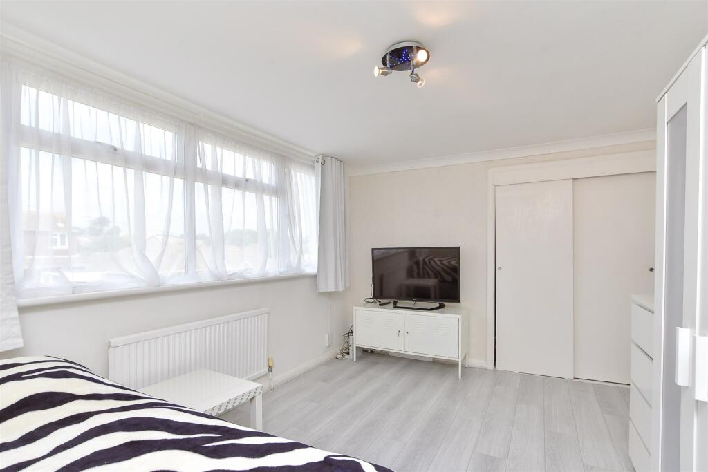 Additional image 10 of Hoddern Avenue, Peacehaven, East Sussex