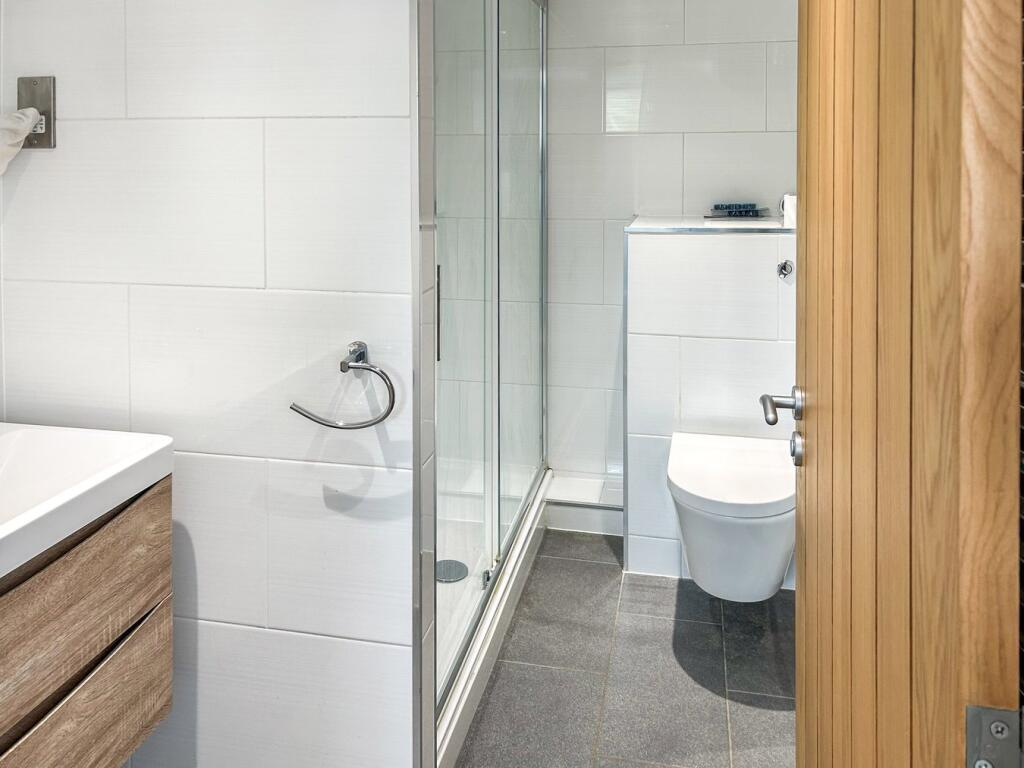 Additional image 13 of Hollybush Lane, Welwyn Garden City, AL7